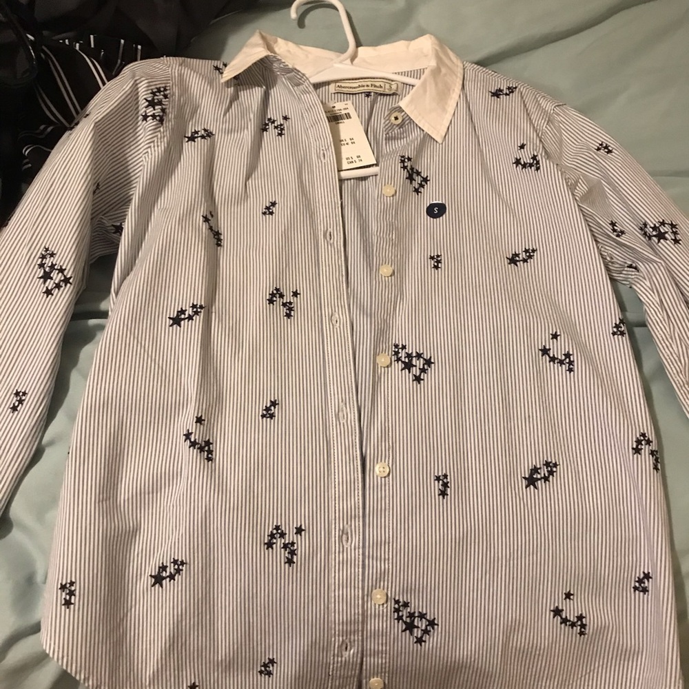 Abercrombie button up women’s shirt